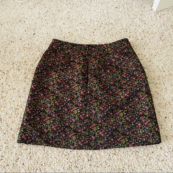 Loft Brocade Floral Skirt - Picture 4 of 6